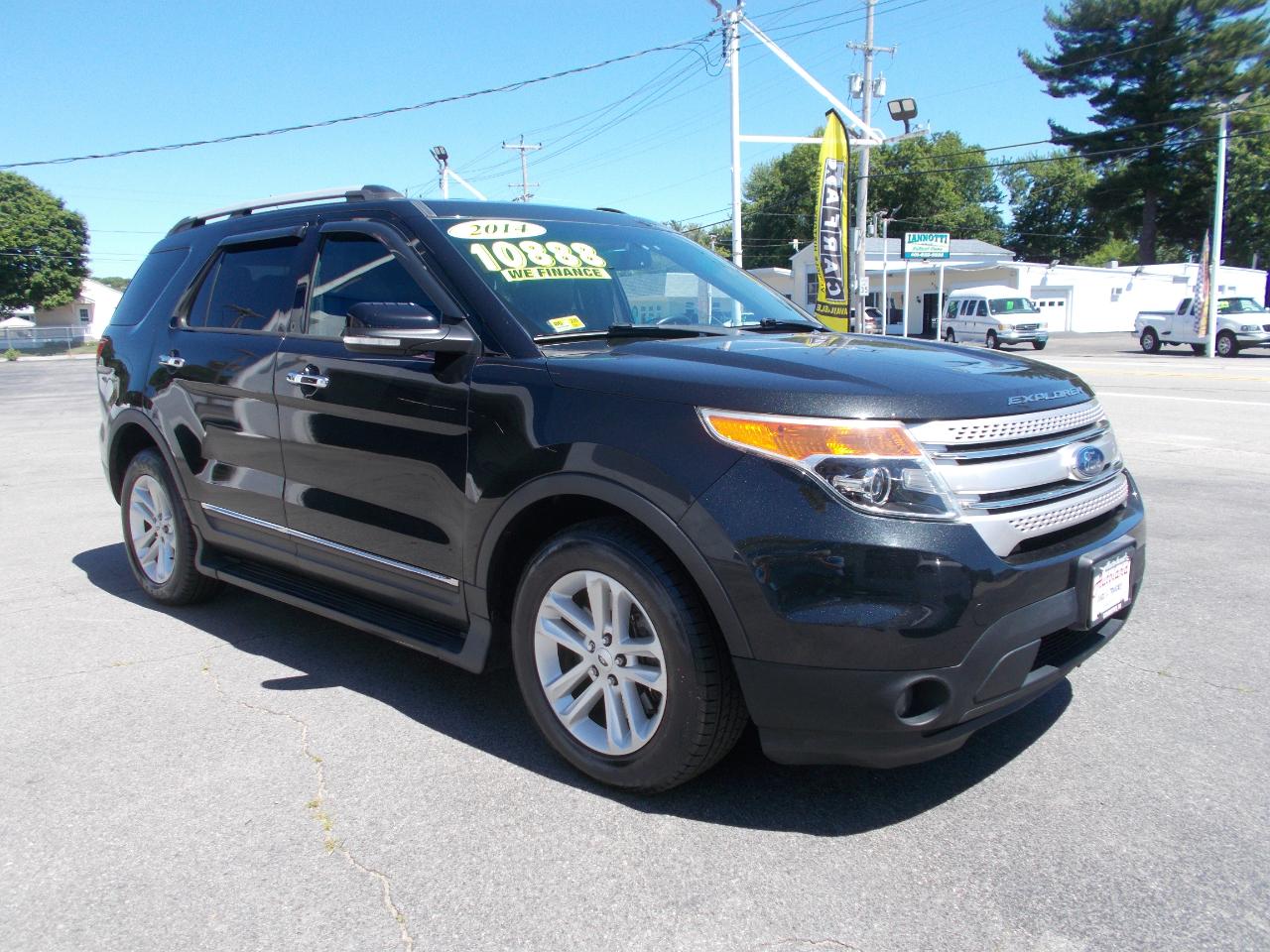 Ford Explorer 4WD 4dr XLT 2014