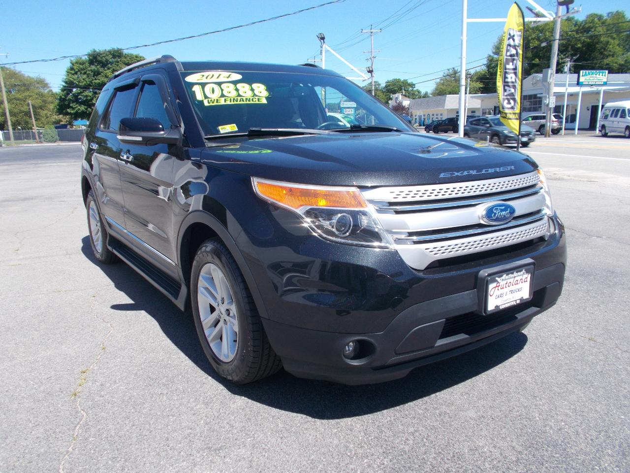 Ford Explorer 4WD 4dr XLT 2014