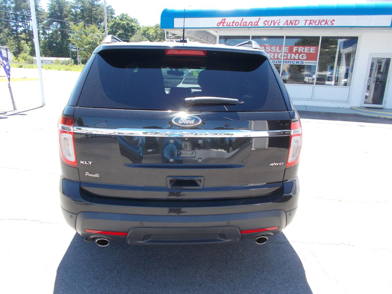 Ford Explorer 4WD 4dr XLT 2014