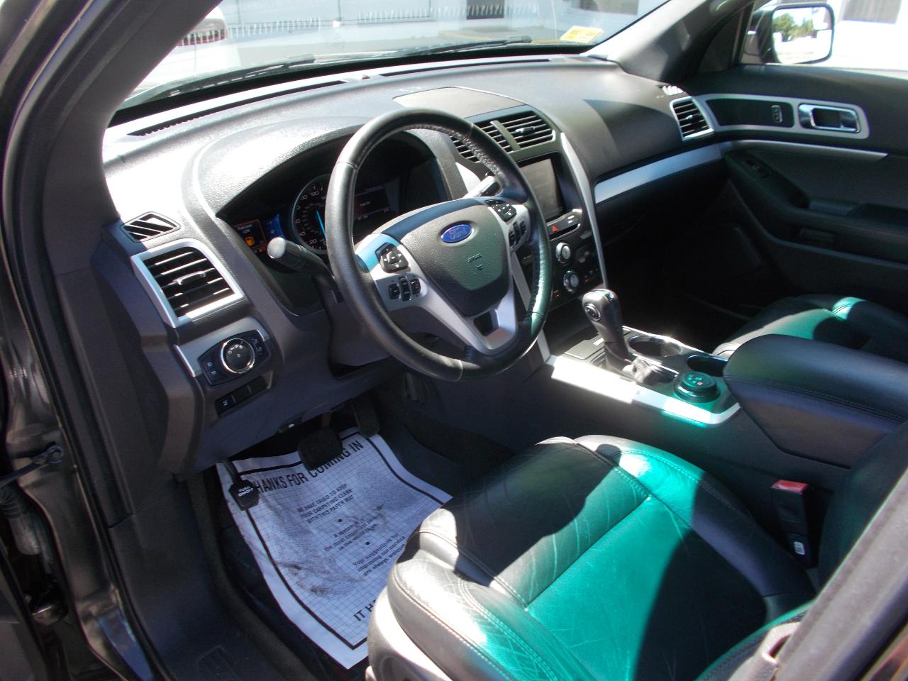 Ford Explorer 4WD 4dr XLT 2014
