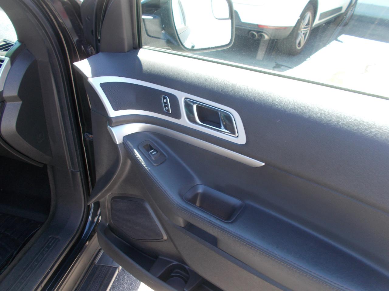 Ford Explorer 4WD 4dr XLT 2014