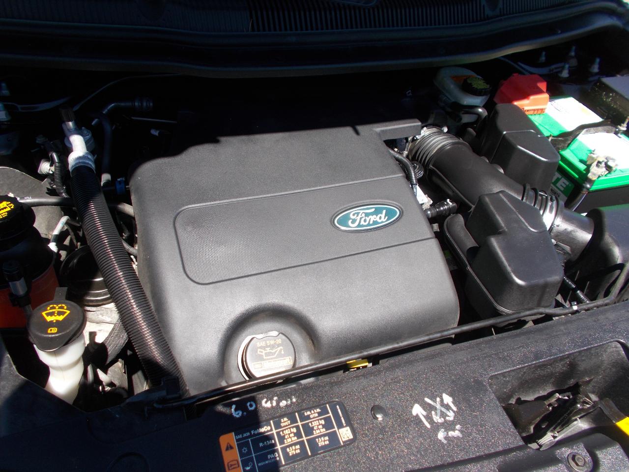 Ford Explorer 4WD 4dr XLT 2014