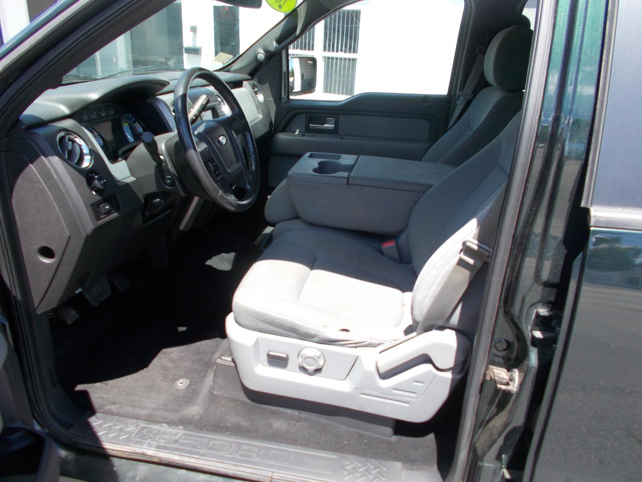 Ford F-150  2013