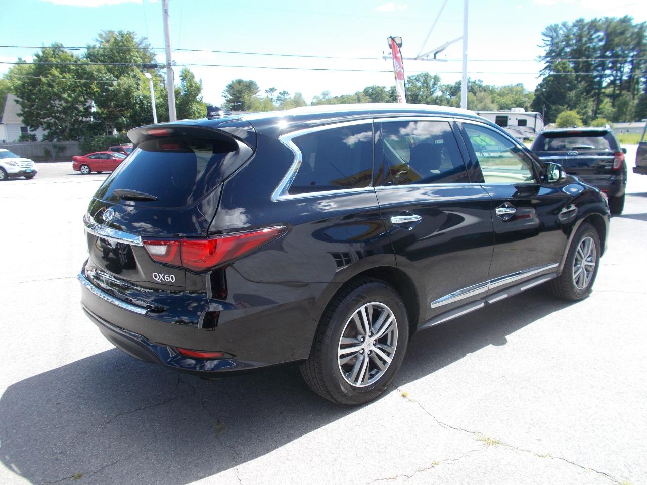 Infiniti QX60 LUXE AWD 2020