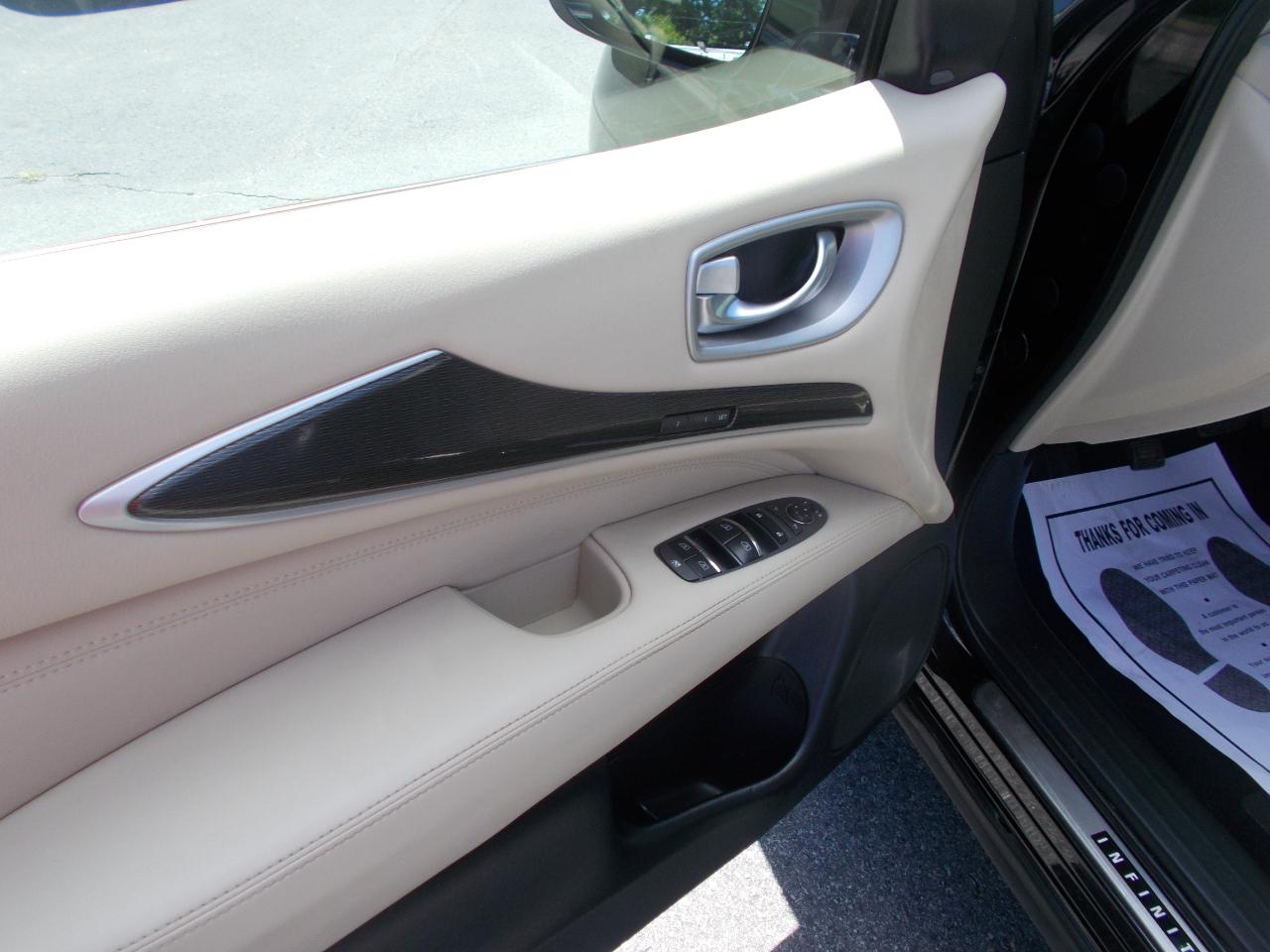 Infiniti QX60 LUXE AWD 2020