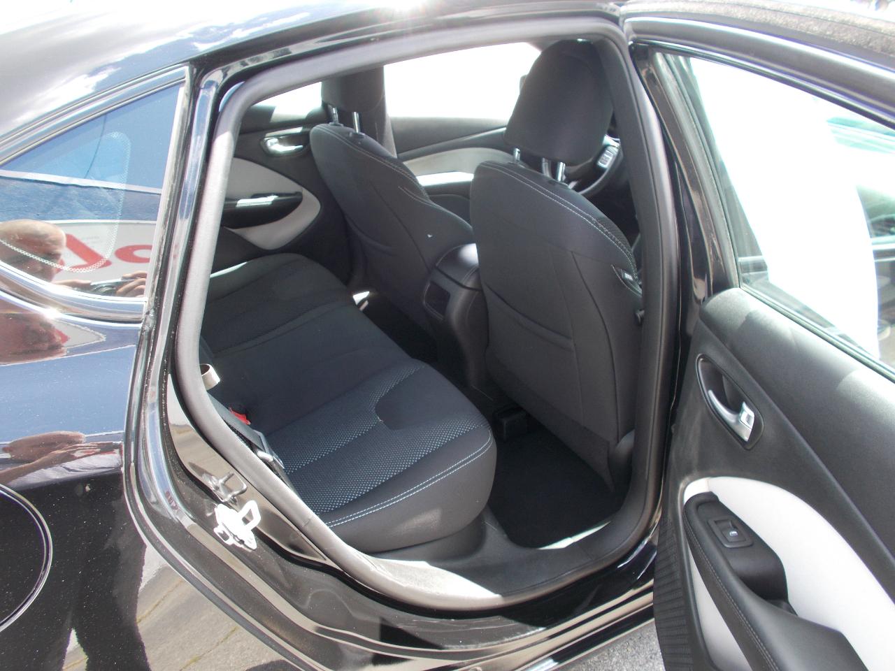 Dodge Dart 4dr Sdn SXT Sport Rallye 2016
