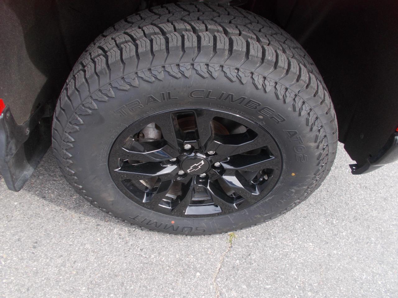 Chevrolet Silverado 1500 4WD Crew Cab 147" LT Trail Boss 2019