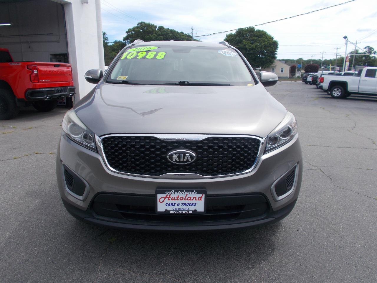 Kia Sorento AWD 4dr 3.3L LX 2016