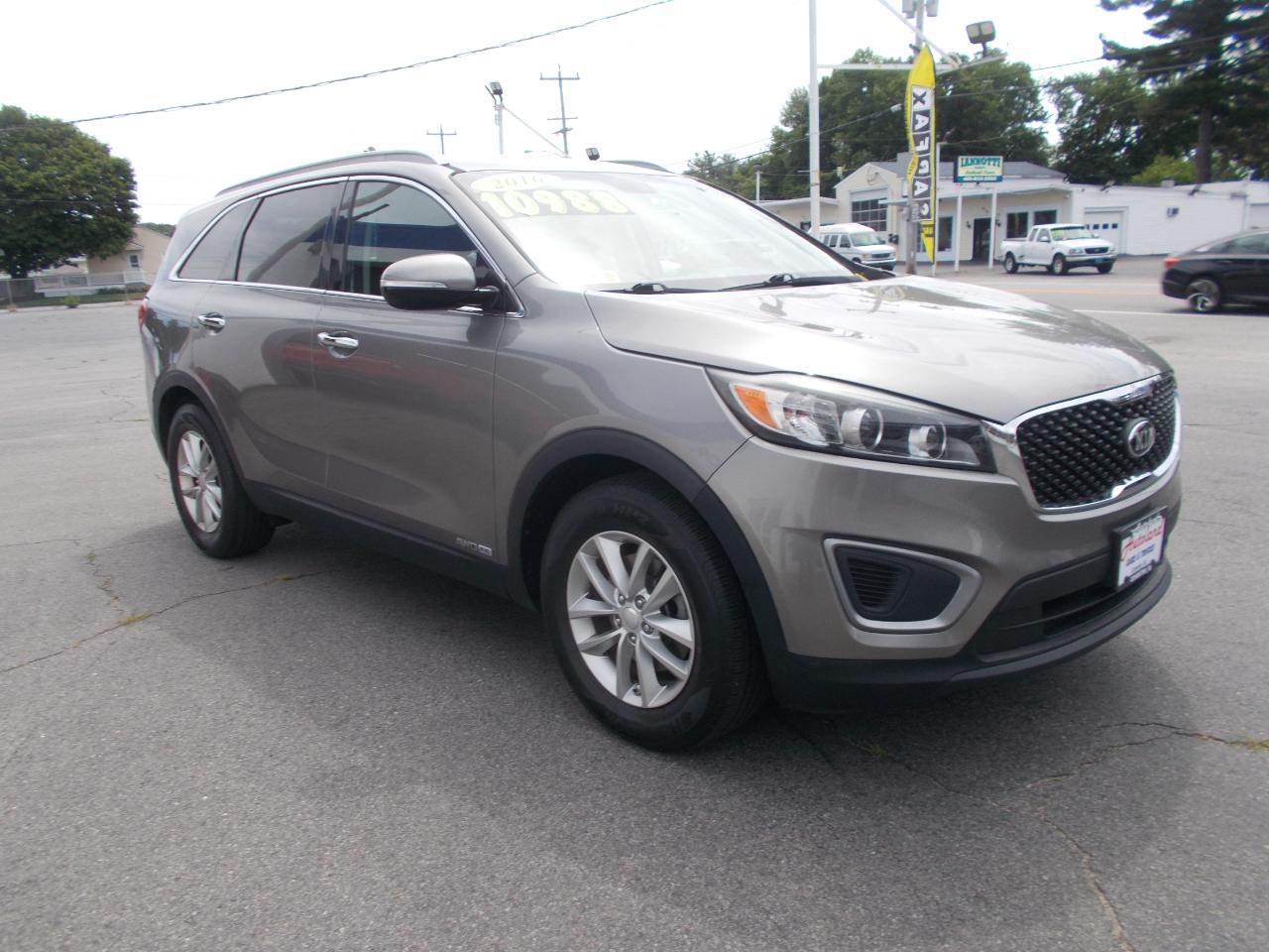 Kia Sorento AWD 4dr 3.3L LX 2016