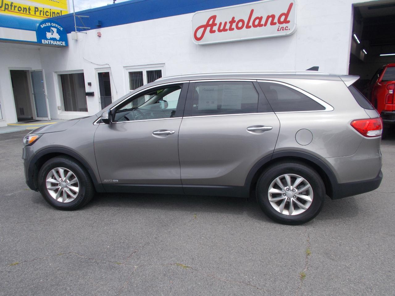 Kia Sorento AWD 4dr 3.3L LX 2016
