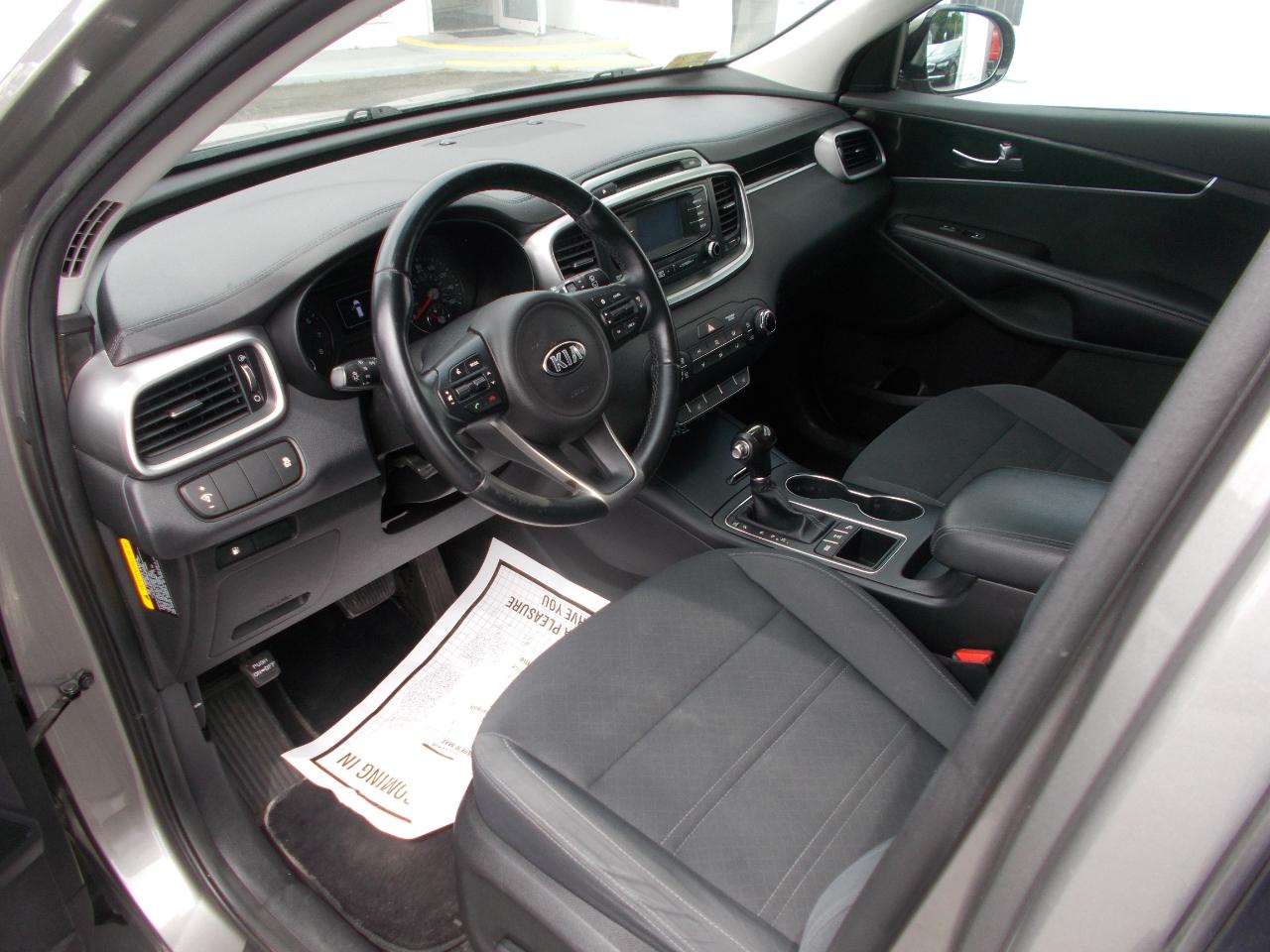 Kia Sorento AWD 4dr 3.3L LX 2016