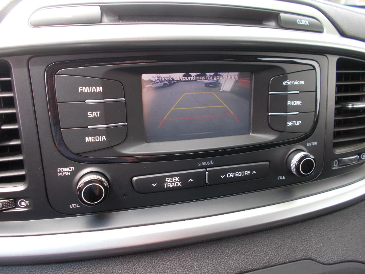 Kia Sorento AWD 4dr 3.3L LX 2016