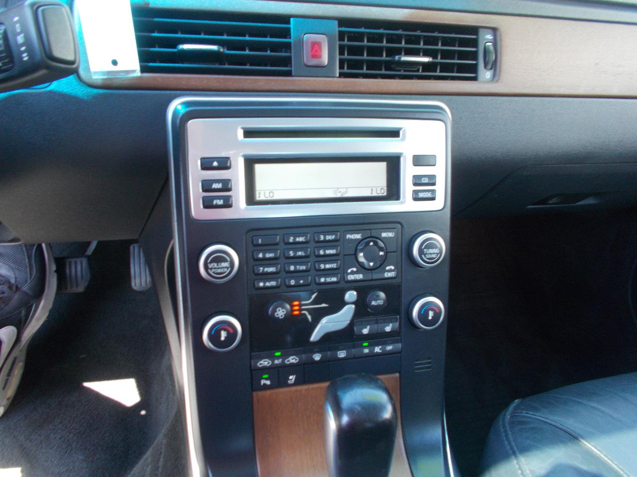 Volvo S80 4dr Sdn I6 Turbo AWD 2010