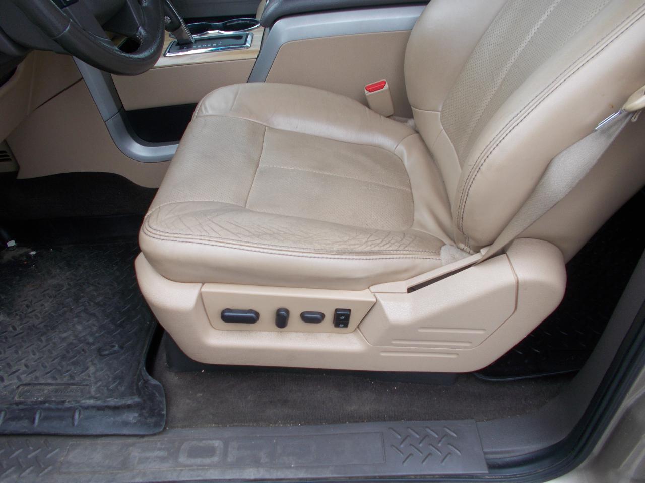 Ford F-150  2011