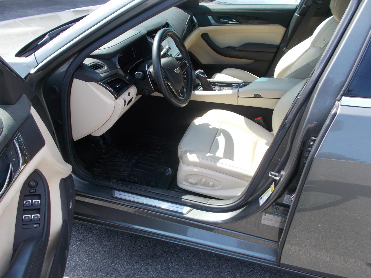 Cadillac CTS Sedan 4dr Sdn 2.0L Turbo Luxury AWD 2017