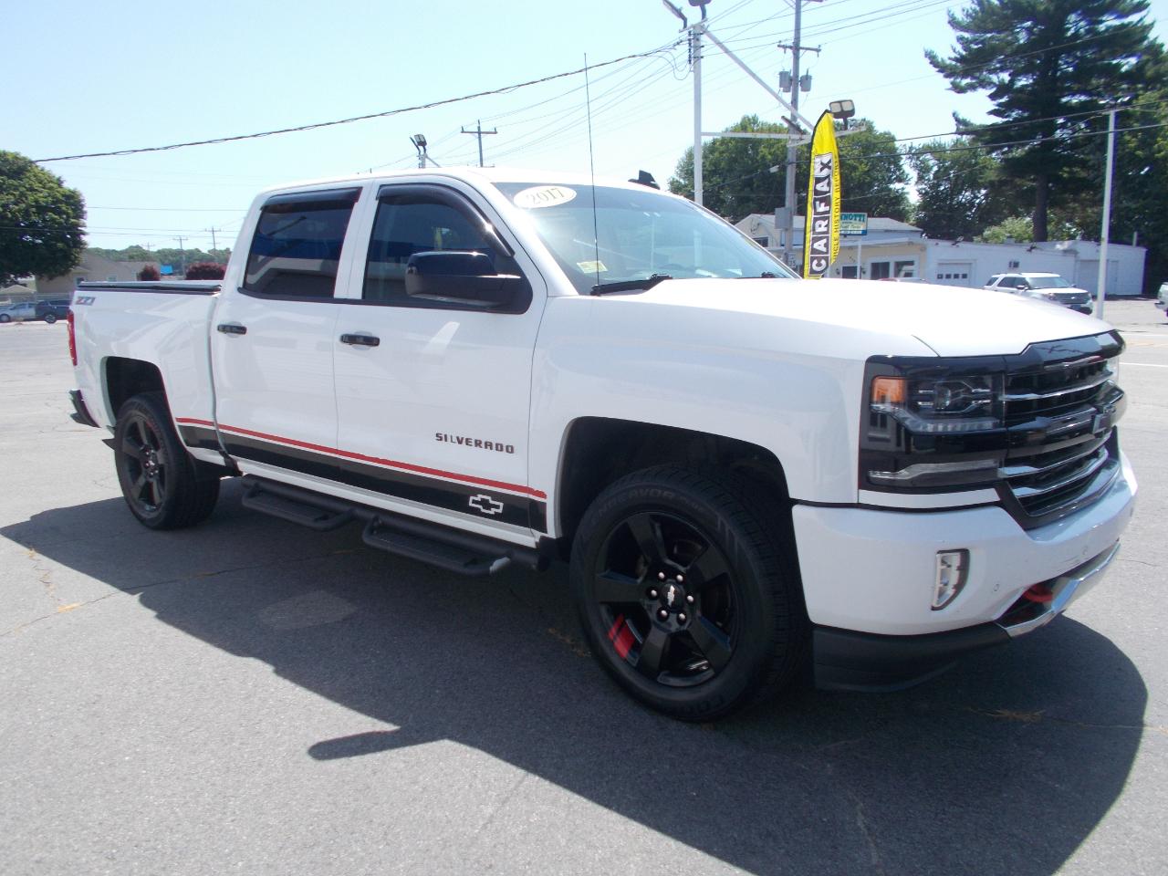 Chevrolet Silverado 1500 4WD Crew Cab 143.5" LTZ w/2LZ 2017