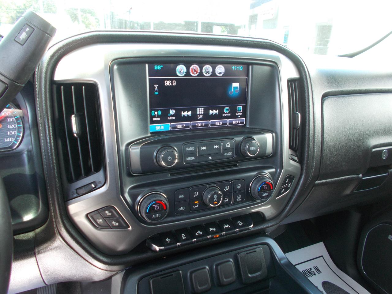 Chevrolet Silverado 1500 4WD Crew Cab 143.5" LTZ w/2LZ 2017
