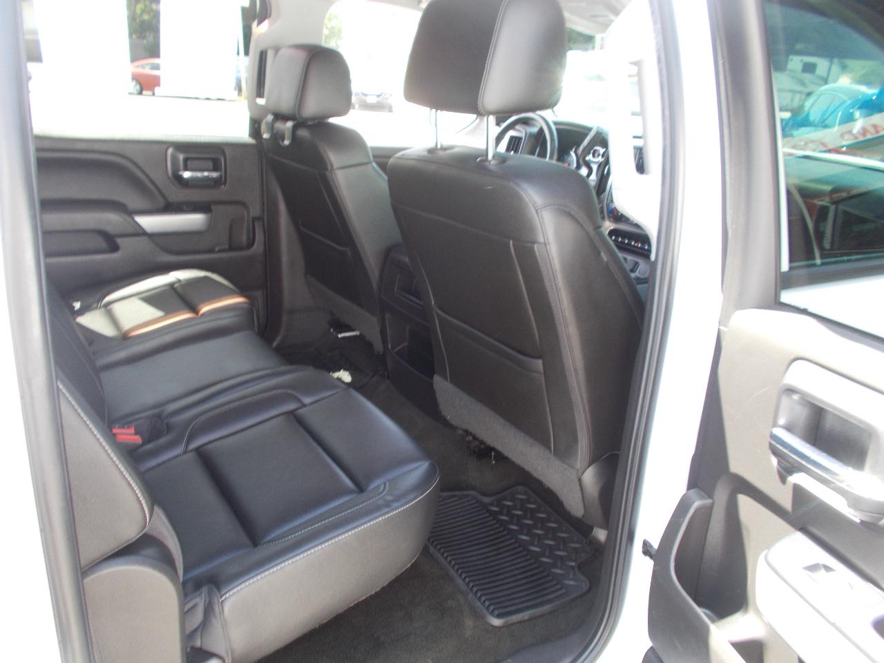 Chevrolet Silverado 1500 4WD Crew Cab 143.5" LTZ w/2LZ 2017