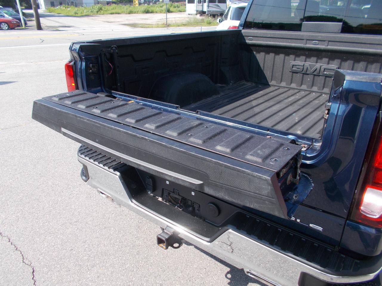 GMC Sierra 1500 4WD Double Cab 147" SLE 2021