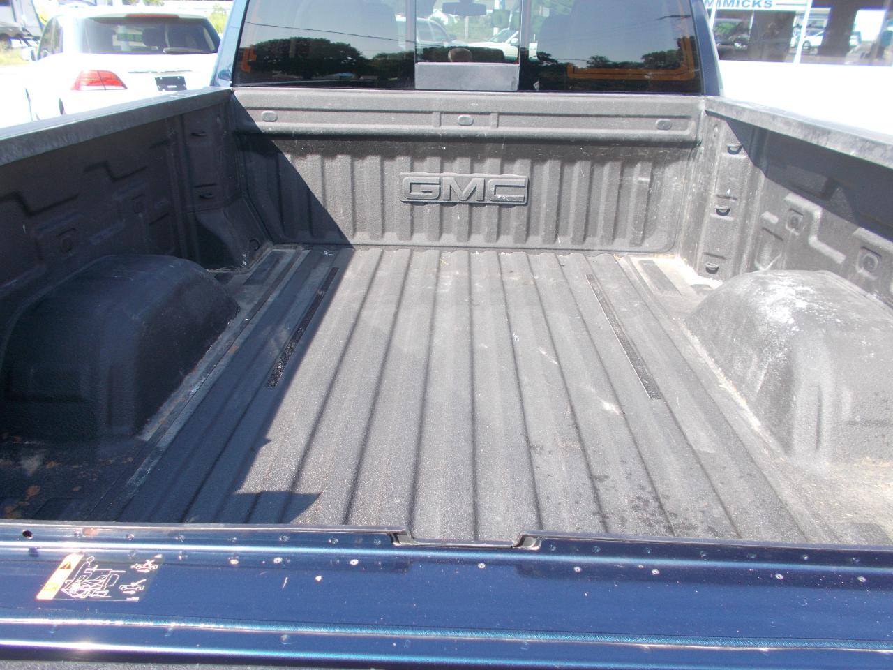 GMC Sierra 1500 4WD Double Cab 147" SLE 2021