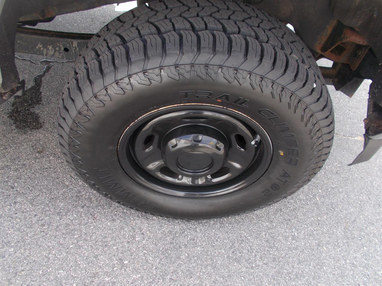 Ford Super Duty F-350 SRW XL 4WD Reg Cab 8' Box 2018