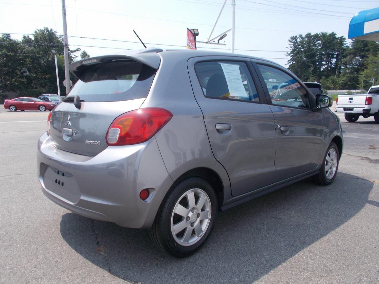 Mitsubishi Mirage 4dr HB Man ES 2015