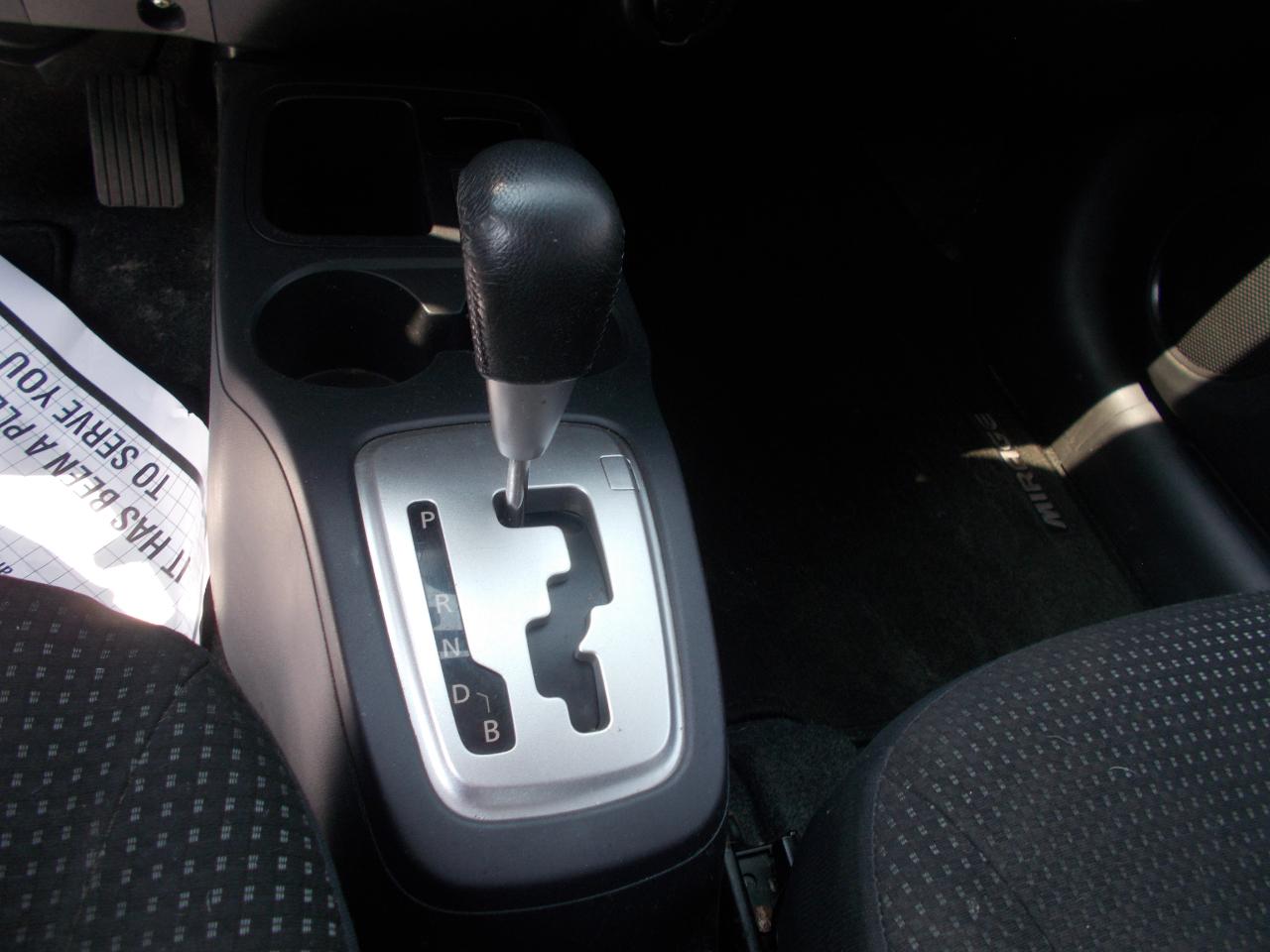Mitsubishi Mirage 4dr HB Man ES 2015