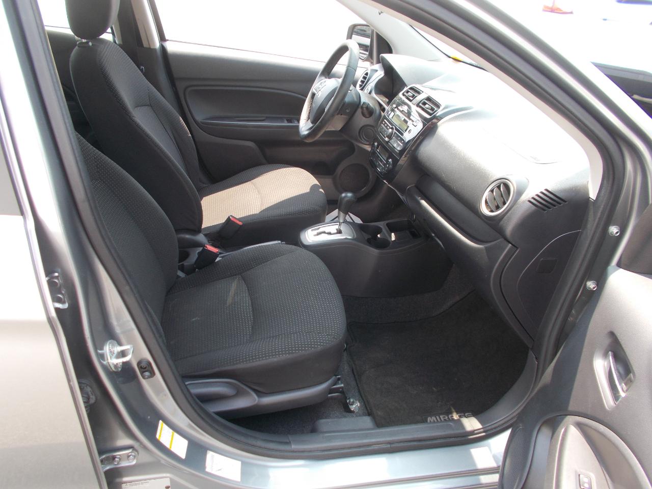 Mitsubishi Mirage 4dr HB Man ES 2015