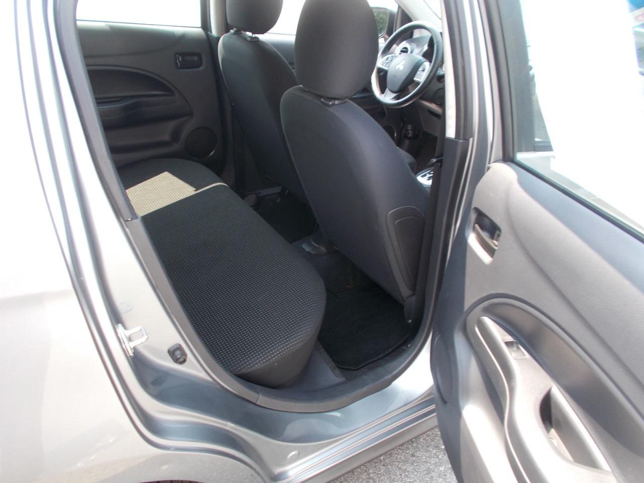 Mitsubishi Mirage 4dr HB Man ES 2015