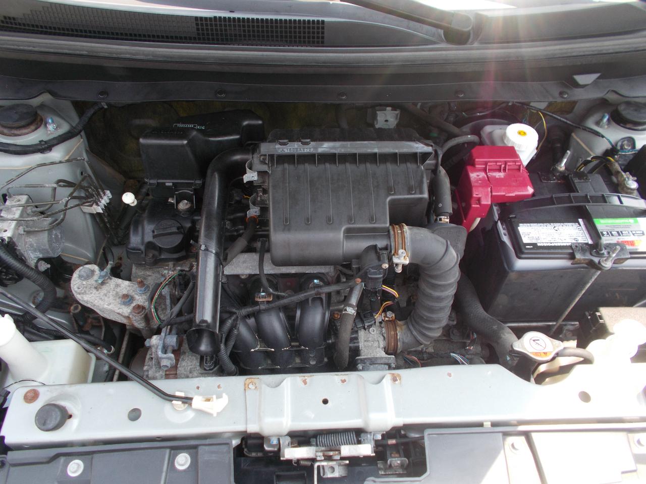 Mitsubishi Mirage 4dr HB Man ES 2015