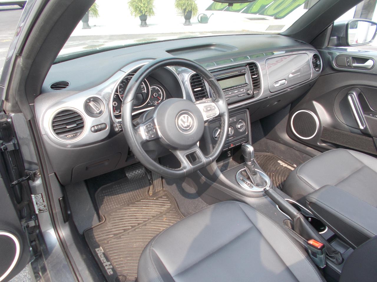 Volkswagen Beetle Convertible 2dr Auto 1.8T PZEV 2015