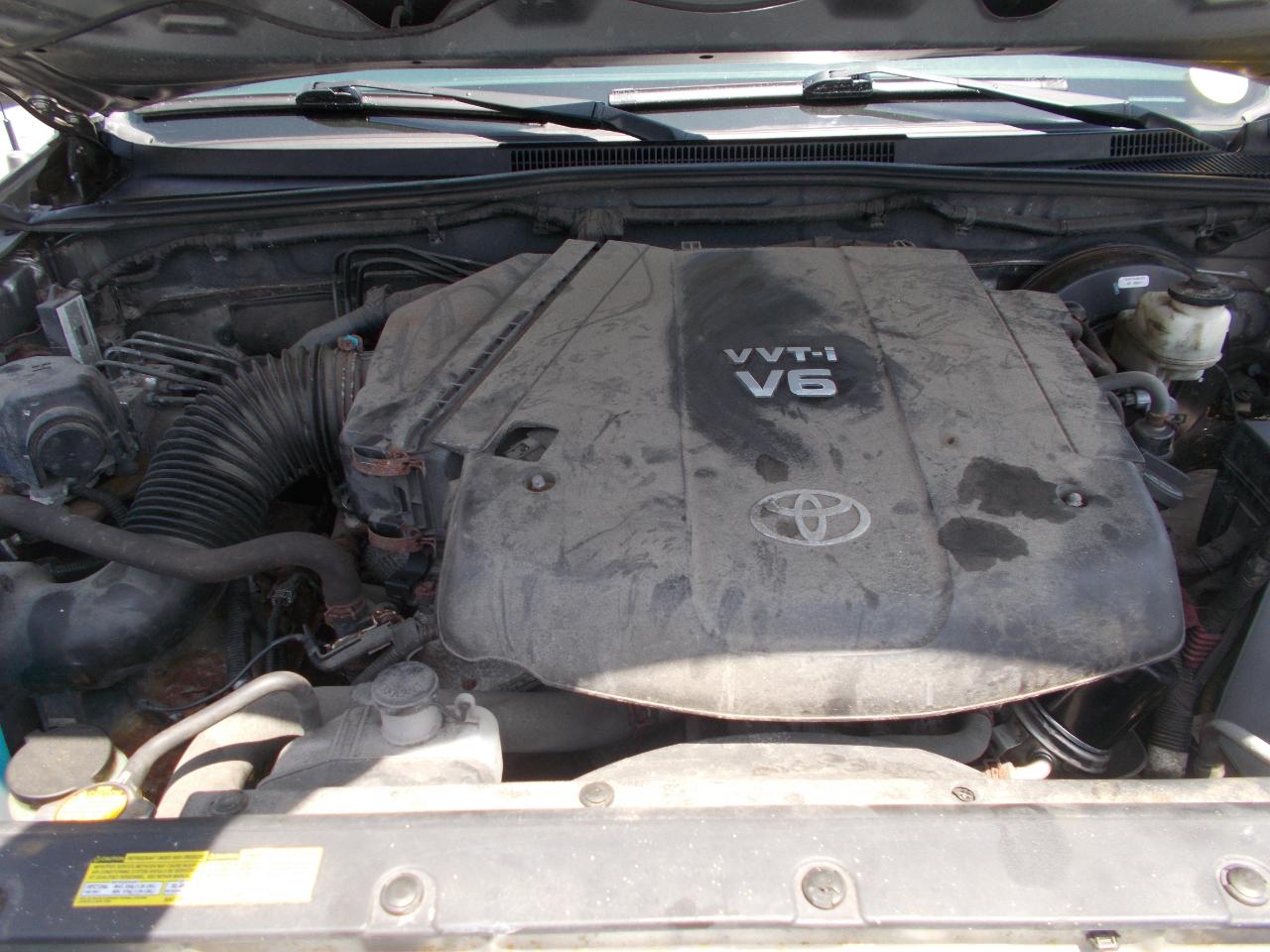Toyota Tacoma 4WD Double Cab V6 MT (Natl) 2014
