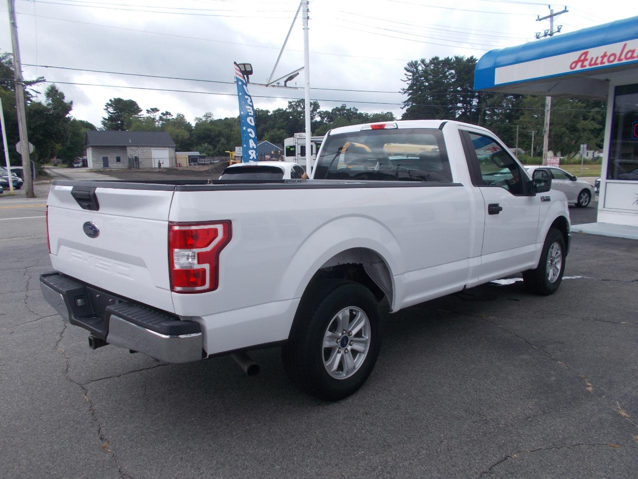 Ford F-150 XLT 2WD Reg Cab 8' Box 2019
