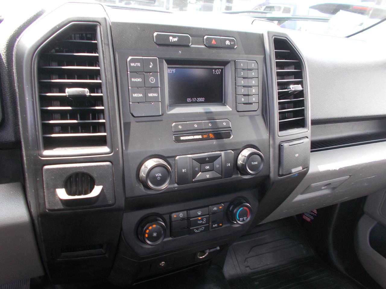 Ford F-150 XLT 2WD Reg Cab 8' Box 2019
