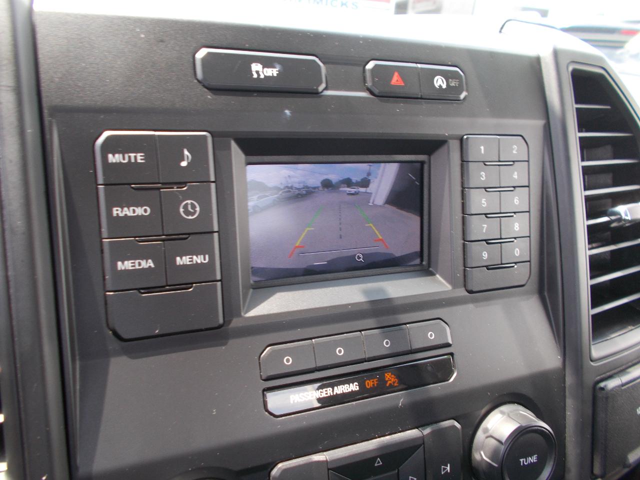 Ford F-150 XLT 2WD Reg Cab 8' Box 2019