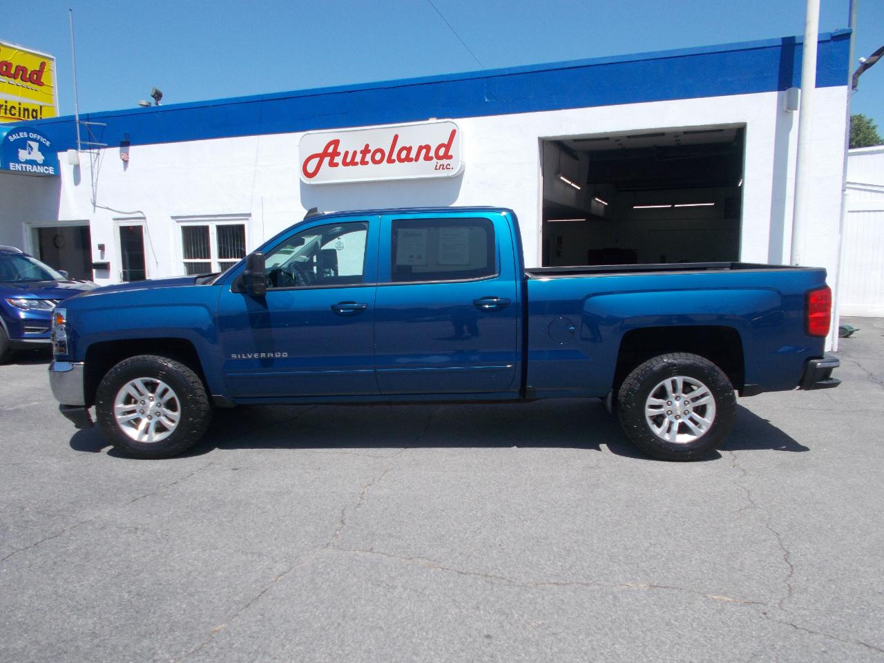 Chevrolet Silverado 1500 4WD Crew Cab 153.0" LT w/1LT 2017
