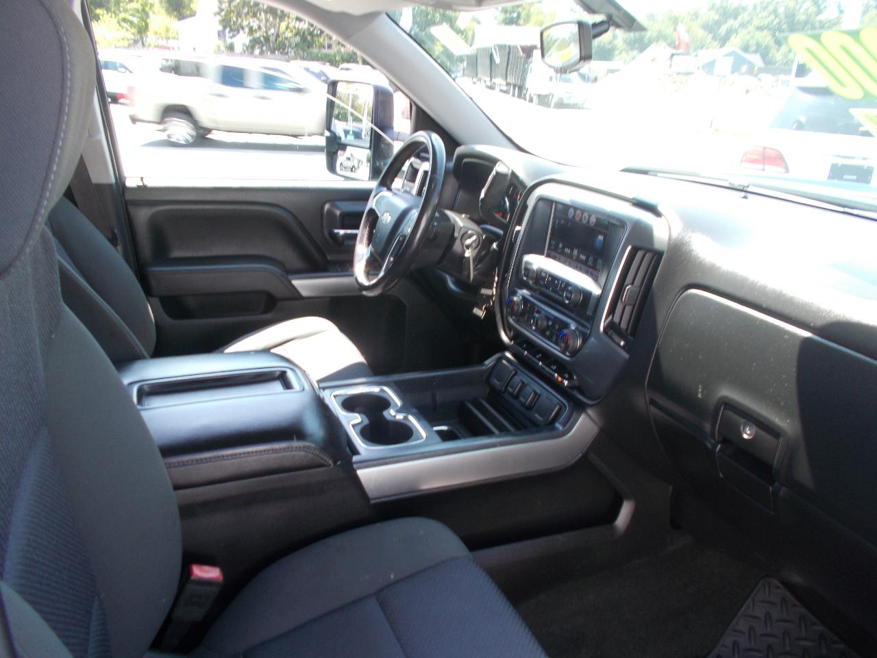 Chevrolet Silverado 1500 4WD Crew Cab 153.0" LT w/1LT 2017