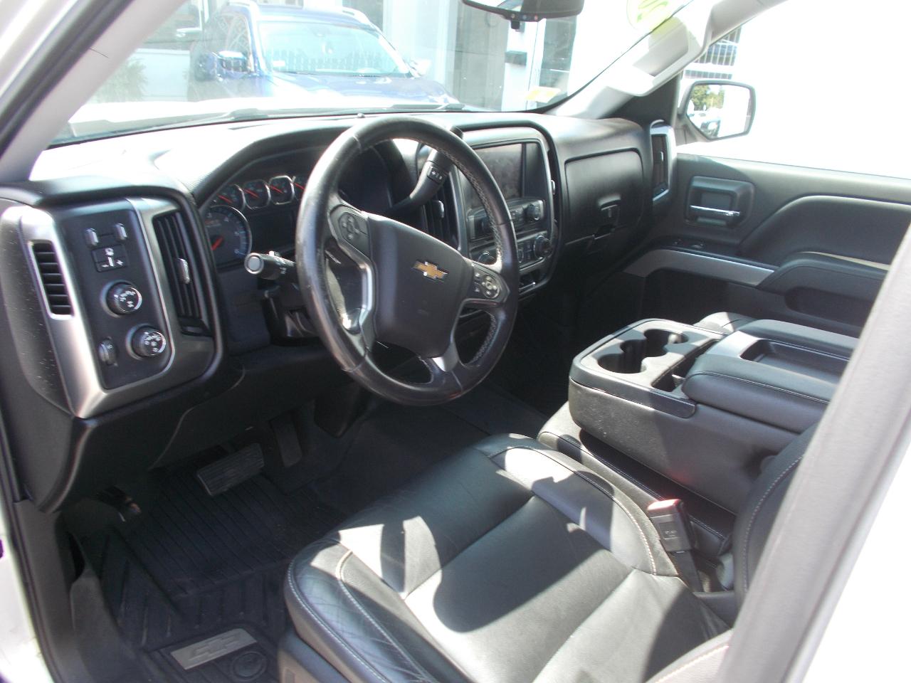 Chevrolet Silverado 1500 4WD Crew Cab 143.5" LT w/2LT 2018