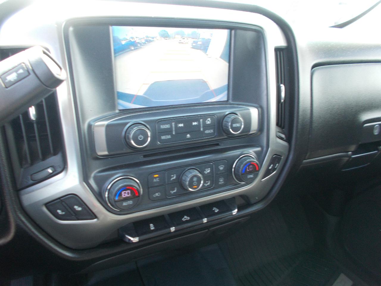 Chevrolet Silverado 1500 4WD Crew Cab 143.5" LT w/2LT 2018