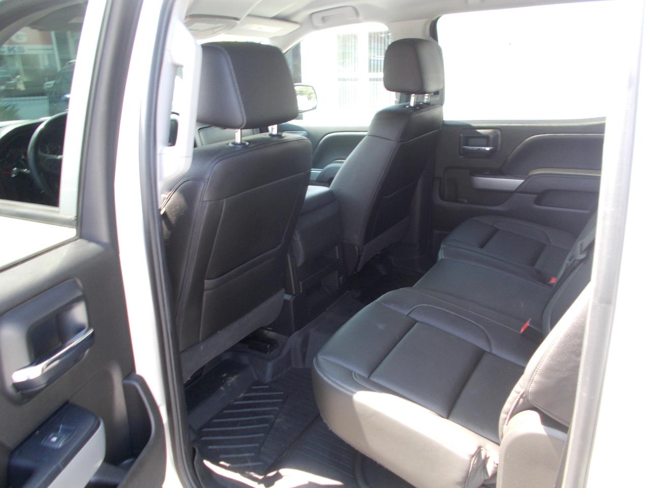 Chevrolet Silverado 1500 4WD Crew Cab 143.5" LT w/2LT 2018