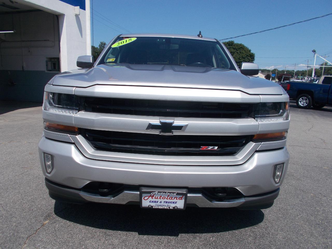 Chevrolet Silverado 1500 4WD Crew Cab 143.5" LT w/2LT 2018