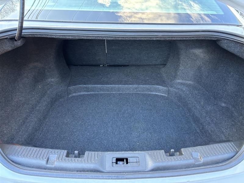 Ford Taurus SEL FWD 2012 Ford Taurus SEL FWD 2012