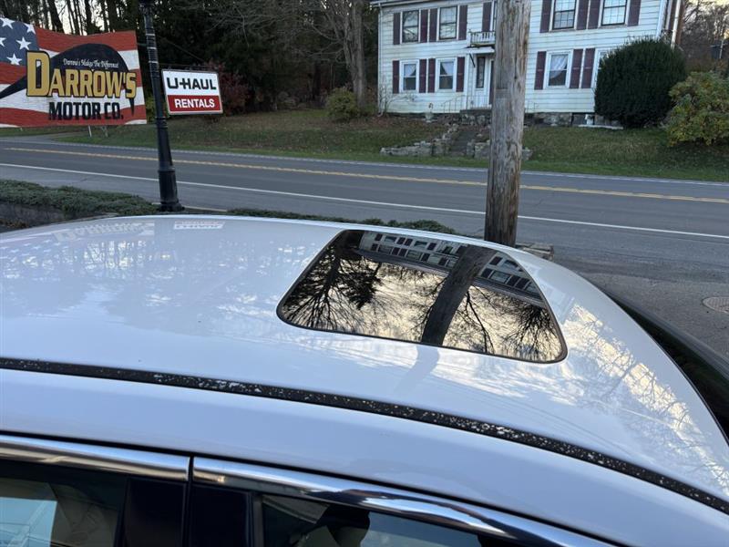 Ford Taurus SEL FWD 2012 Ford Taurus SEL FWD 2012