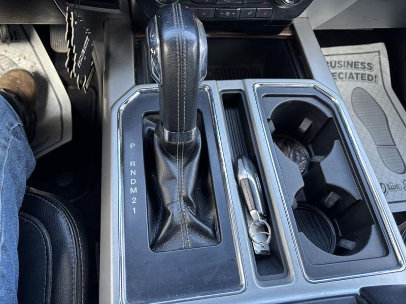 Ford F-150 Lariat SuperCrew 6.5-ft. Bed 4WD 2017