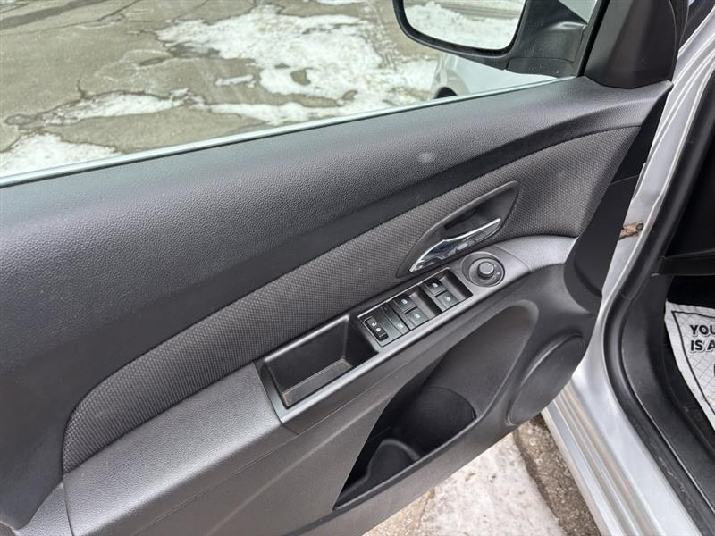 Chevrolet Cruze 1LT Auto 2015