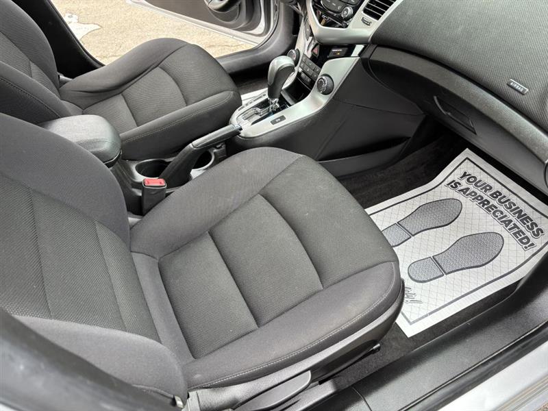 Chevrolet Cruze 1LT Auto 2015