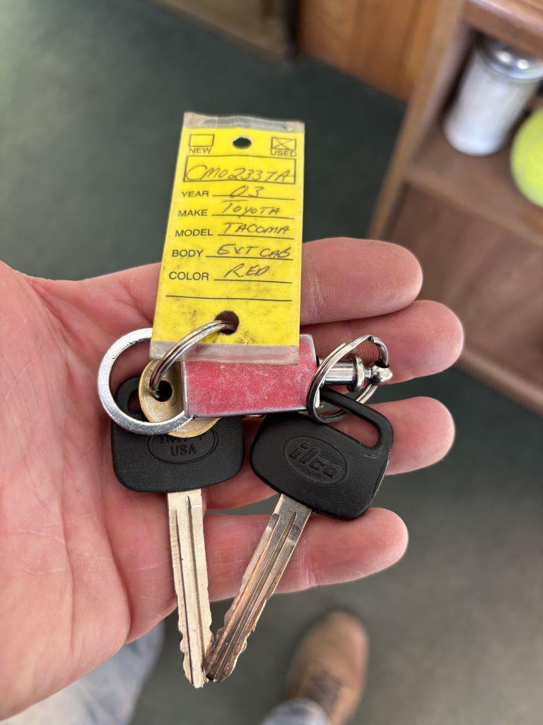 Toyota Tacoma Xtracab 4WD 2003