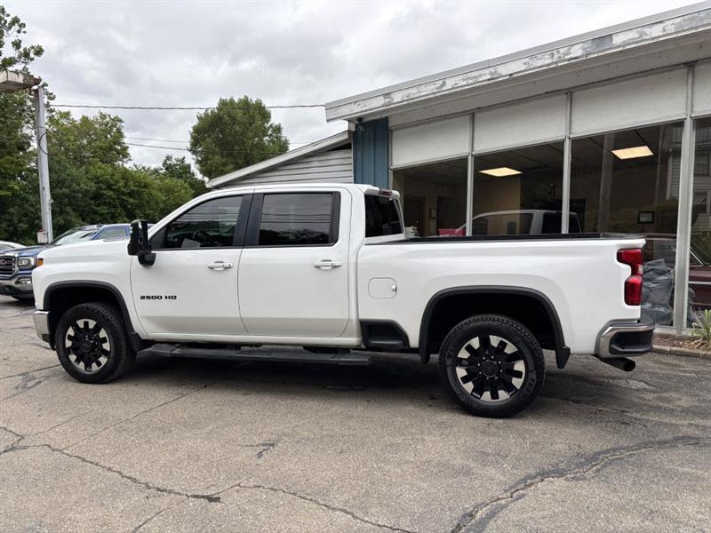 Chevrolet Silverado 2500HD LT Crew Cab Long Box 4WD 2020