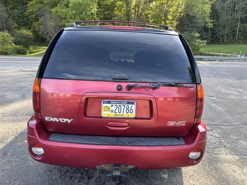 GMC Envoy SLE 4WD 2005