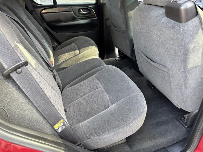 GMC Envoy SLE 4WD 2005